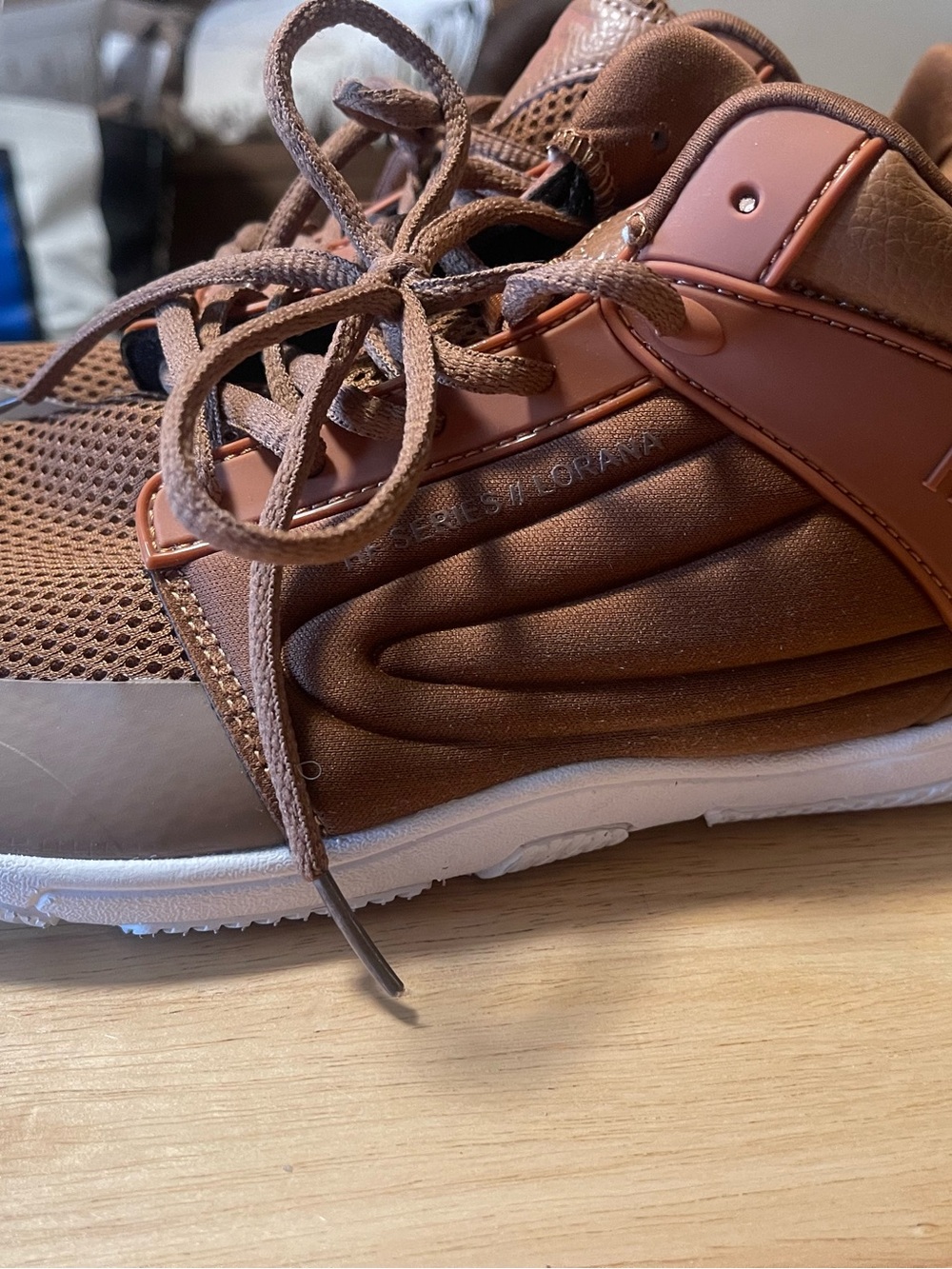 Hikefoot Lorana Sneakers – Ergonomic Barefoot Shoes Brown Unisex  W 10 M 8